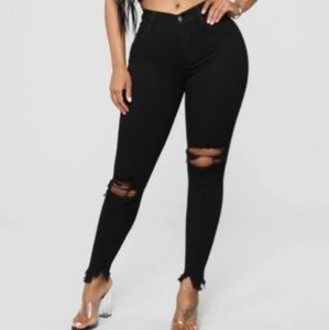 Solid Ripped Jeans For Women